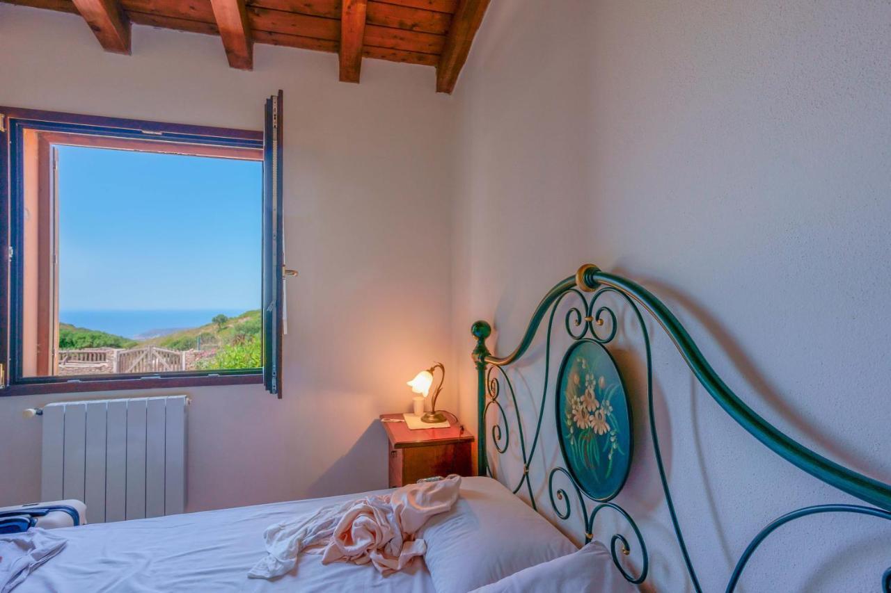 L'Oasi Del Cervo Villa Arbus Ngoại thất bức ảnh